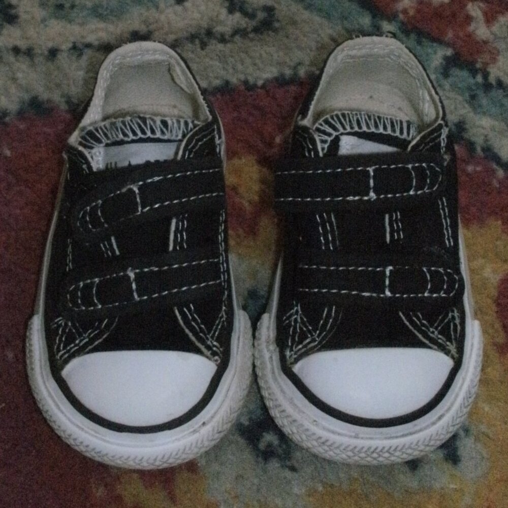 Converse All Star Classic Black Sneakers Athletic Gym Shoes Toddler Baby size 3